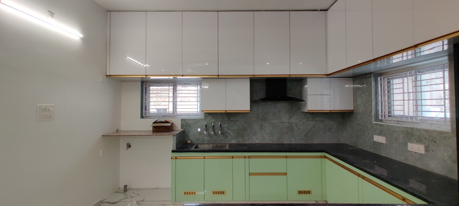 Modular Kitchen In Mogappair